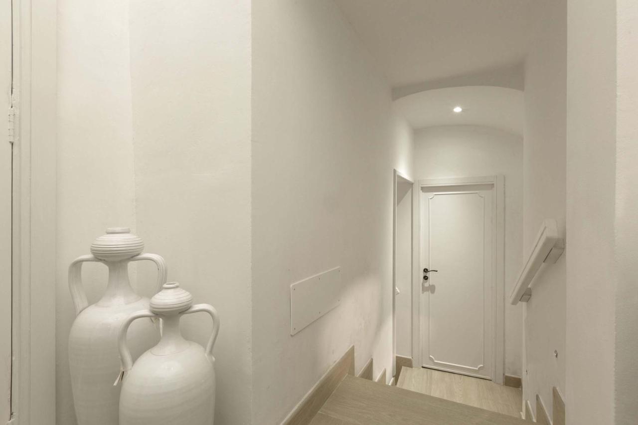 Porta Del Duomo Luxury By Barbarhouse Apartment Lecce Bagian luar foto